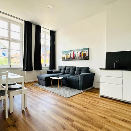 Moderne Ferienwohnung Inmitten Der Altstadt Шверин Екстериор снимка